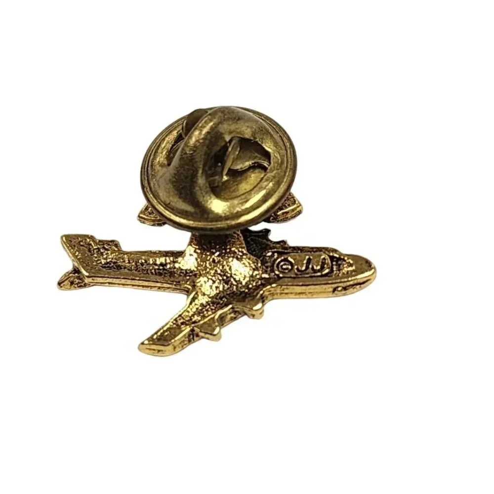 Vintage embrace charm